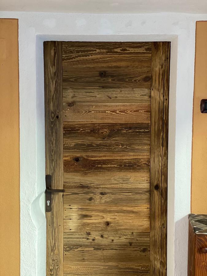 Profumo Di Legno Lejlighed Aosta Eksteriør billede