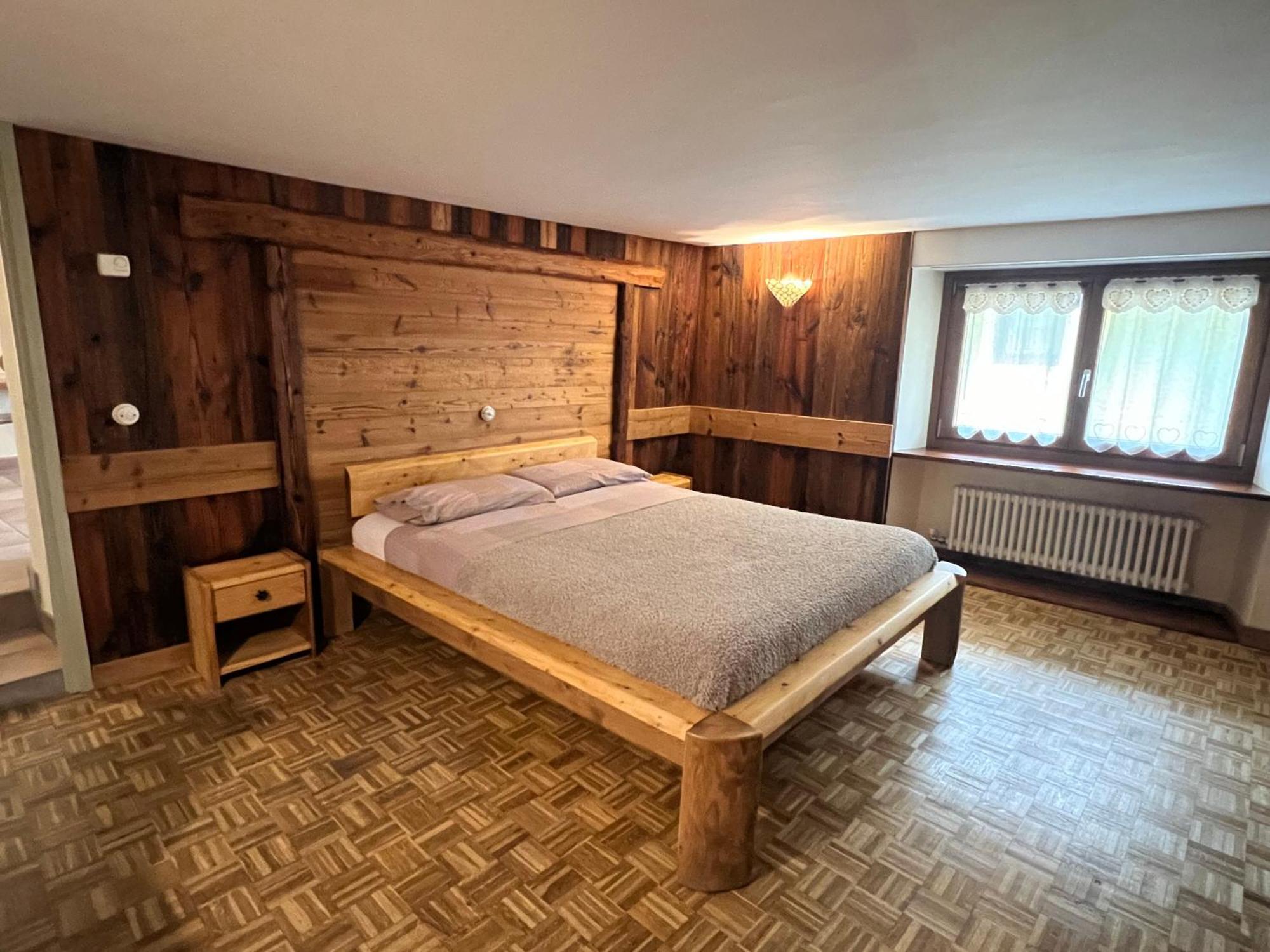 Profumo Di Legno Lejlighed Aosta Eksteriør billede